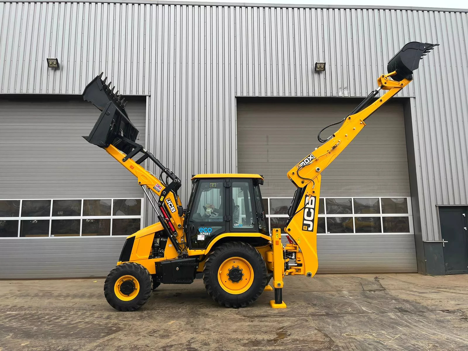 JCB 3CX Büyük Kepçe